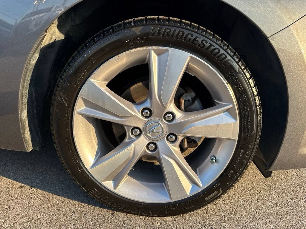 2013 Acura ILX Tech Pkg
