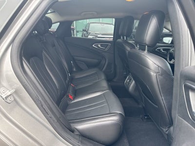 2016 Chrysler 200 Limited Platinum
