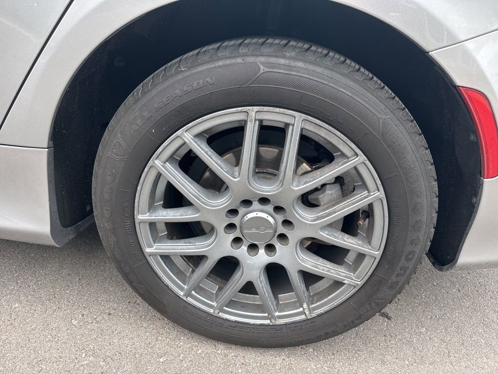 2016 Chrysler 200 Limited Platinum