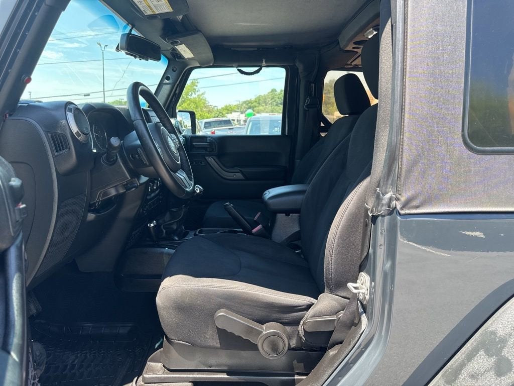 2017 Jeep Wrangler Willys Wheeler