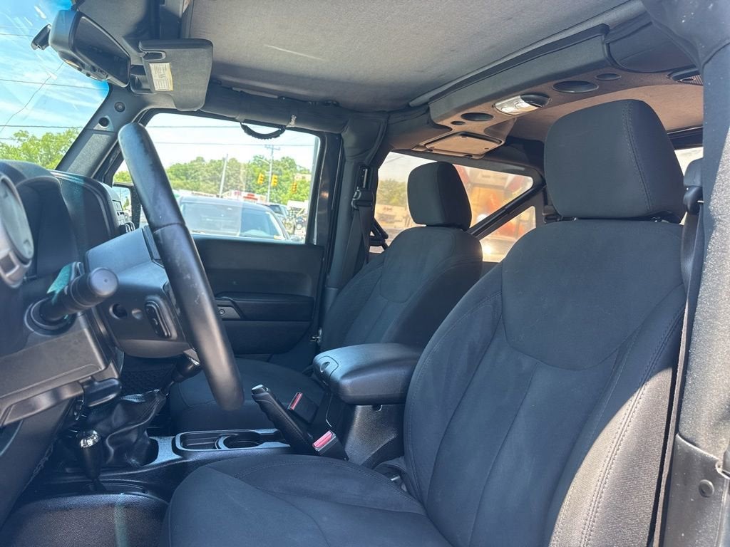 2017 Jeep Wrangler Willys Wheeler