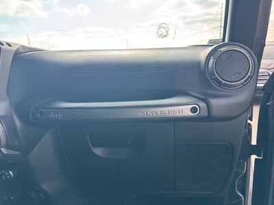 2018 Jeep Wrangler JK Unlimited Altitude