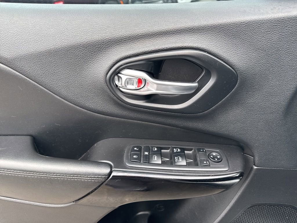 2019 Jeep Cherokee Altitude