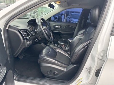 2019 Jeep Cherokee Altitude