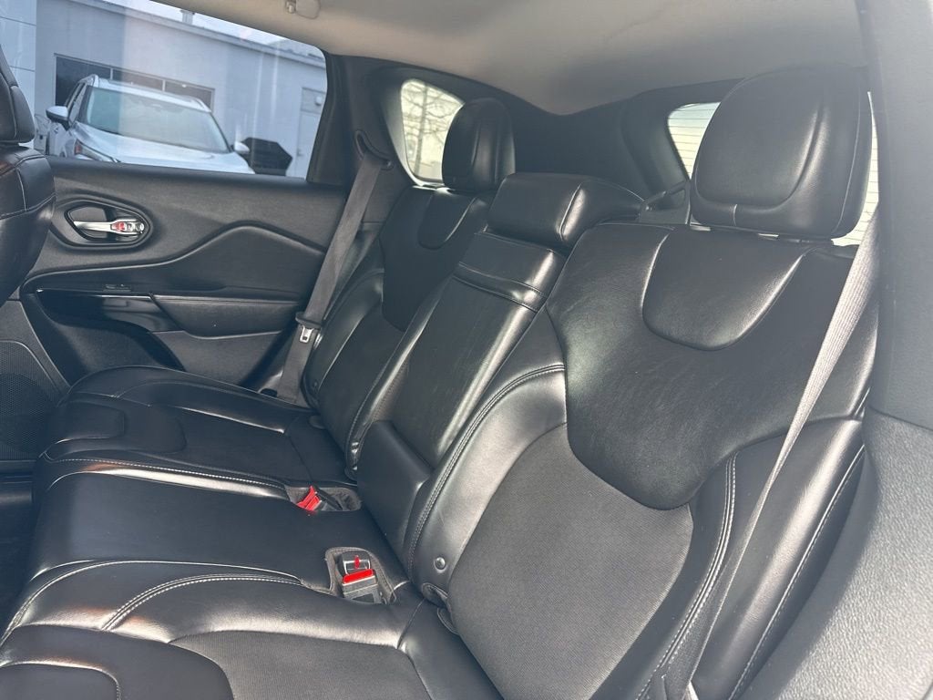 2019 Jeep Cherokee Altitude