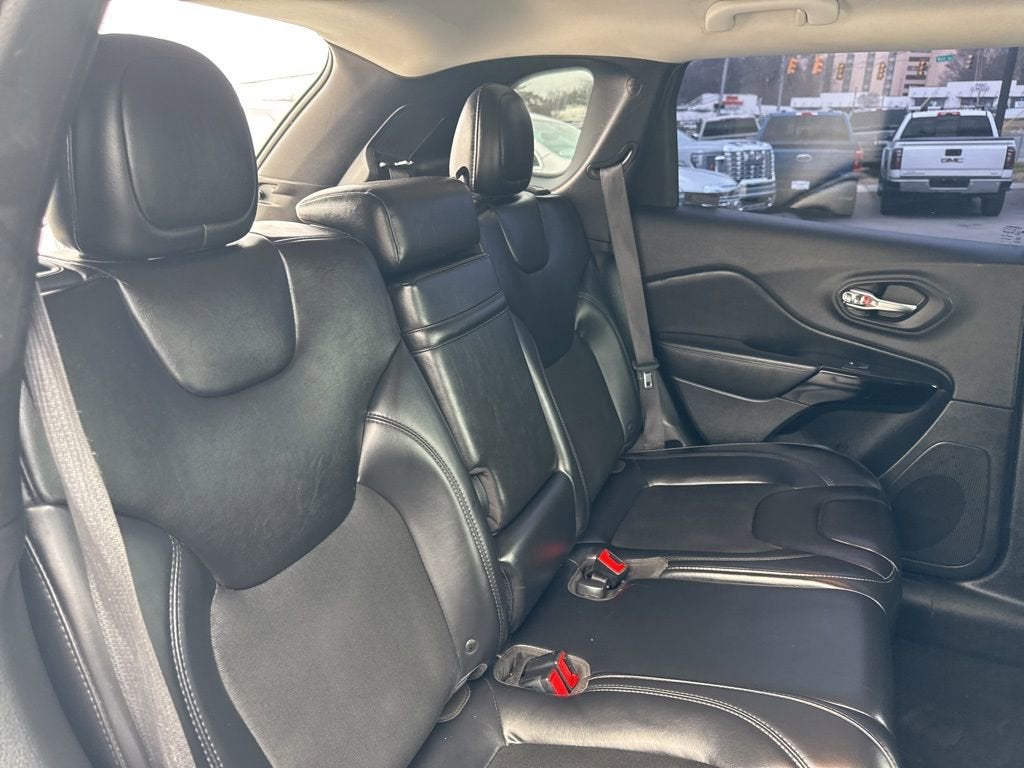 2019 Jeep Cherokee Altitude