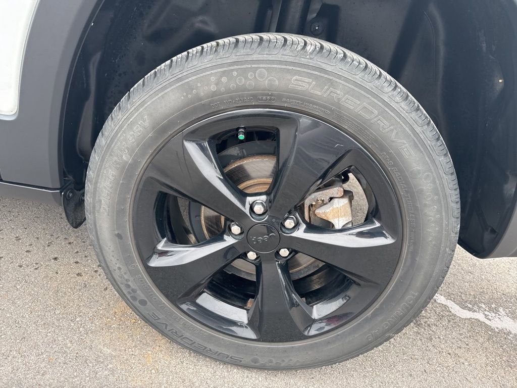 2019 Jeep Cherokee Altitude