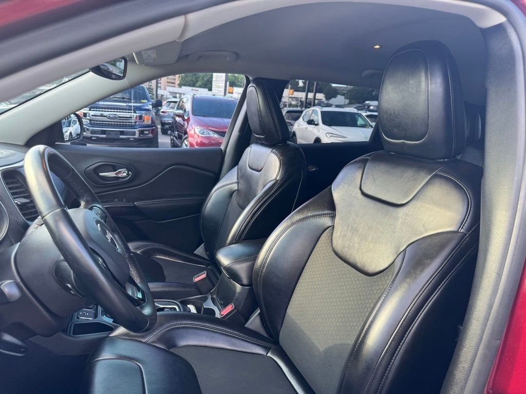 2019 Jeep Cherokee Altitude