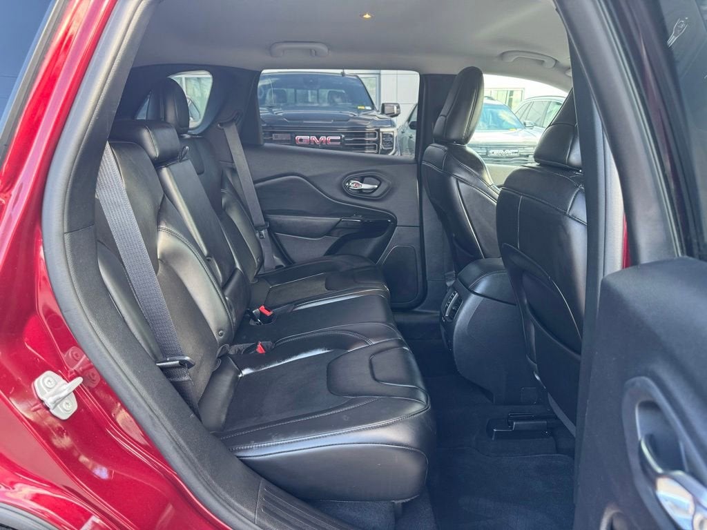 2019 Jeep Cherokee Altitude