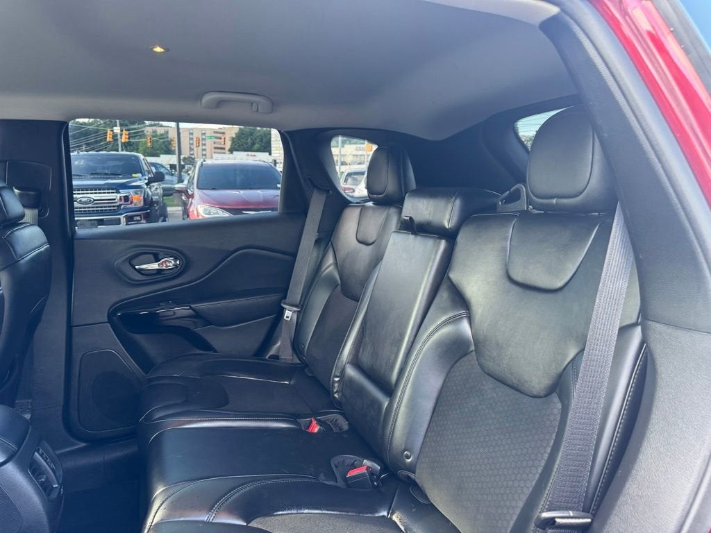 2019 Jeep Cherokee Altitude