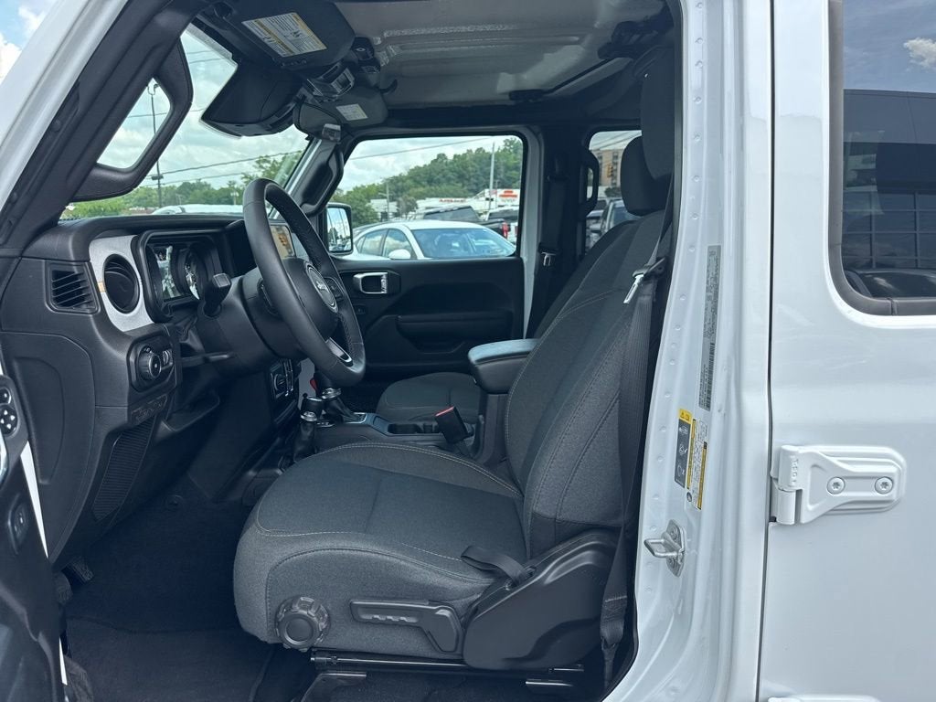 2025 Jeep Wrangler Sport S