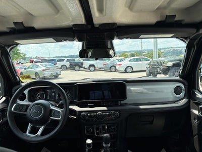 2025 Jeep Wrangler Sahara