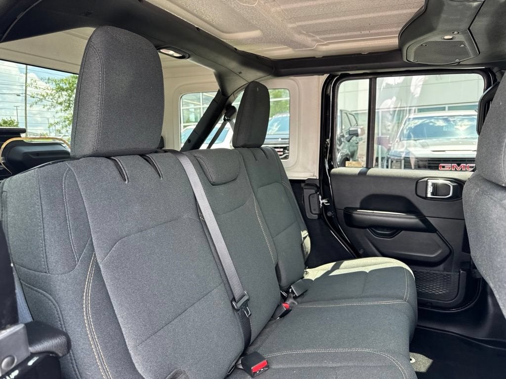 2025 Jeep Wrangler Sahara