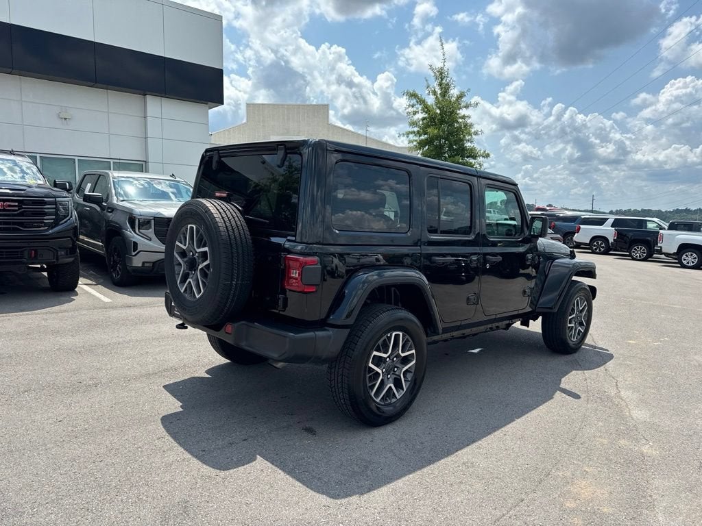2025 Jeep Wrangler Sahara