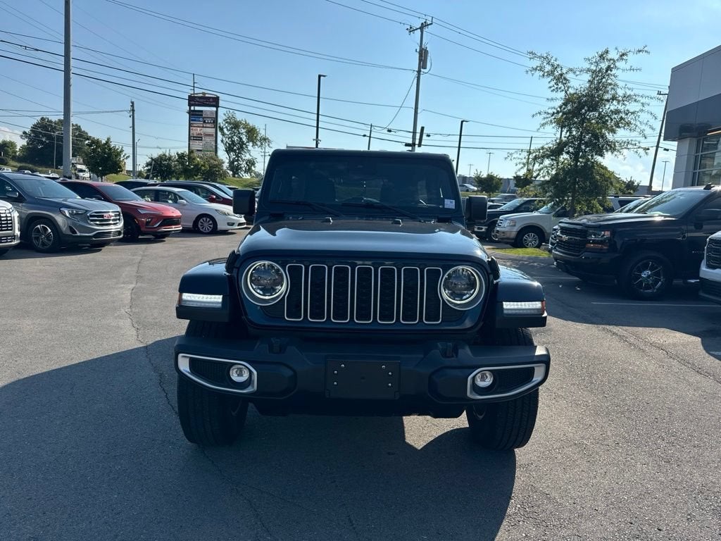 2025 Jeep Wrangler Sahara