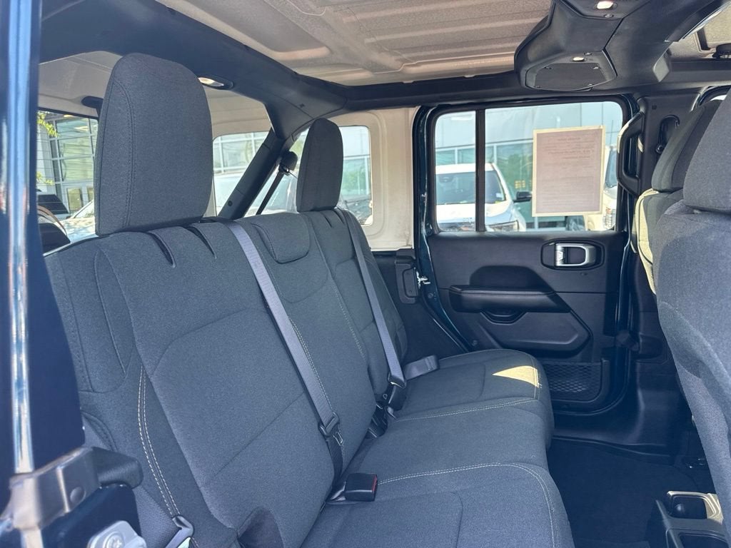 2025 Jeep Wrangler Sahara