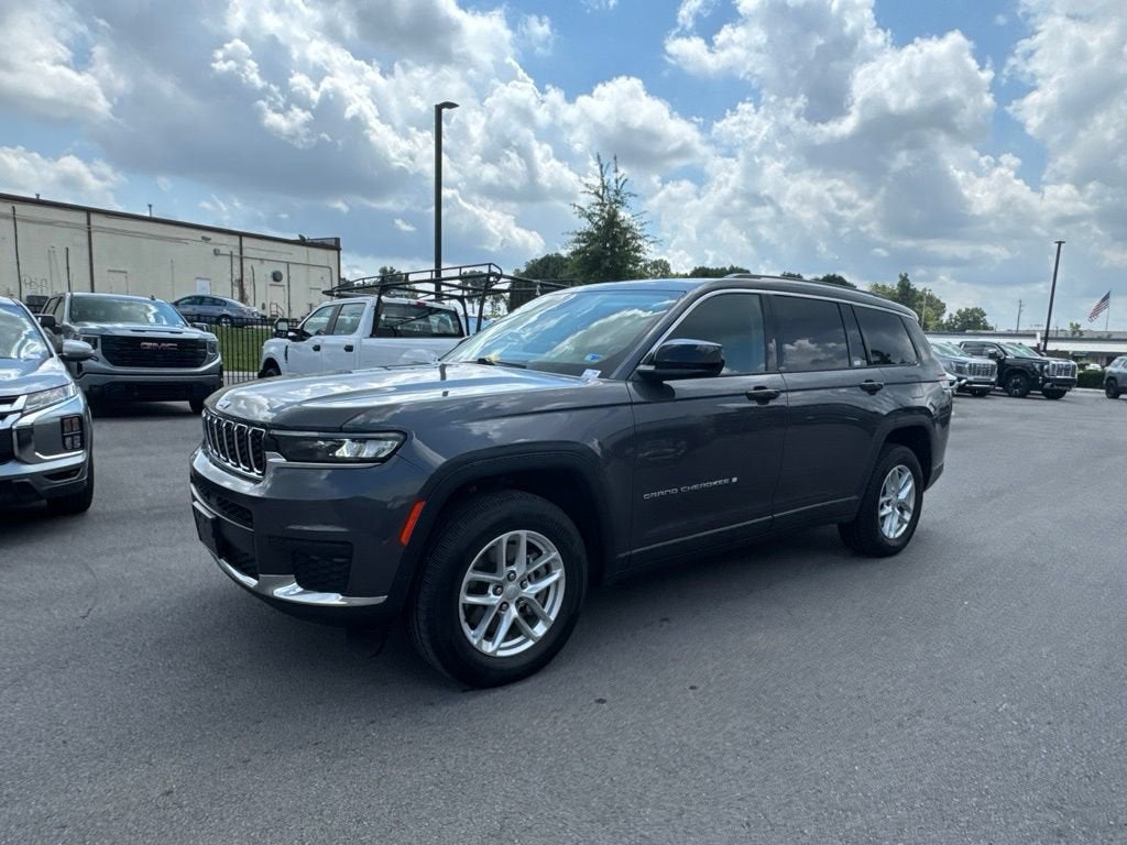 2022 Jeep Grand Cherokee L Laredo
