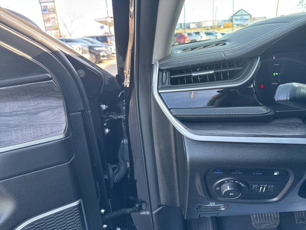 2022 Jeep Grand Cherokee 4xe BASE