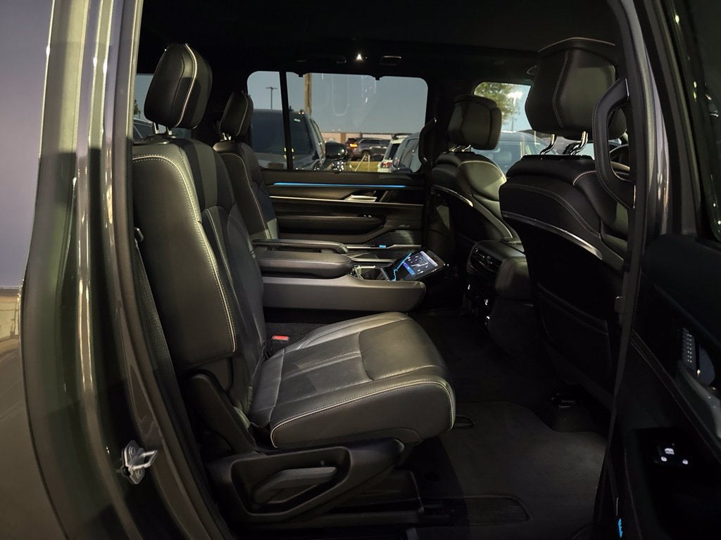 2024 Jeep Grand Wagoneer L Series II