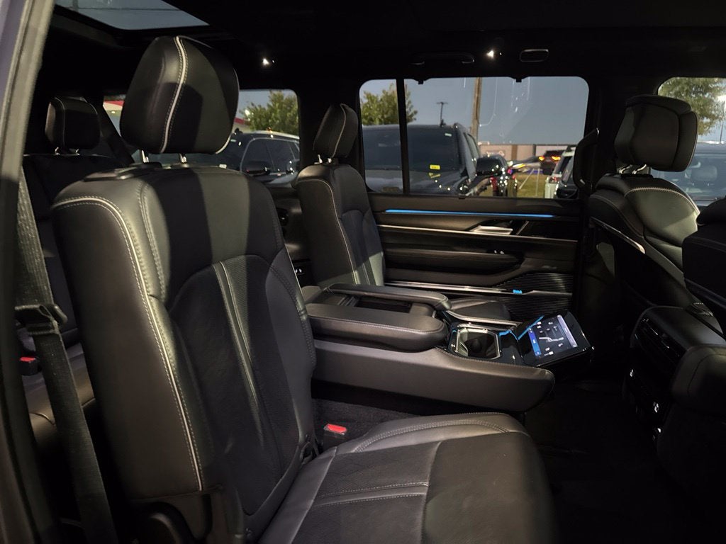 2024 Jeep Grand Wagoneer L Series II