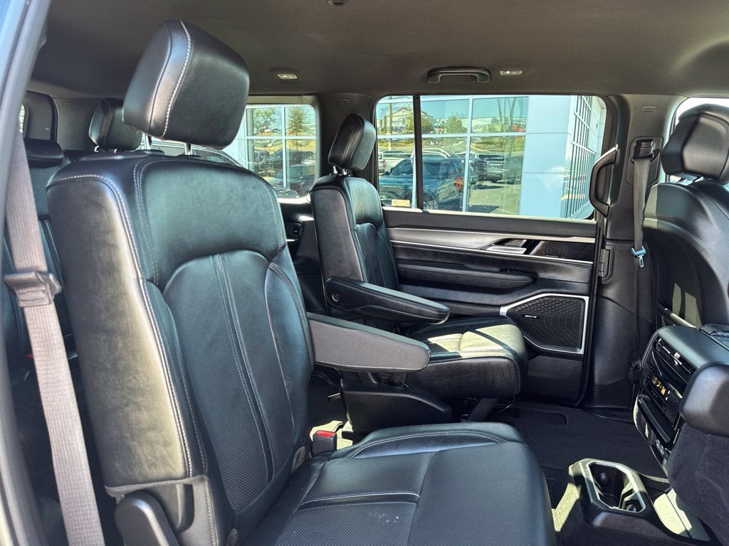 2025 Jeep Wagoneer Series II