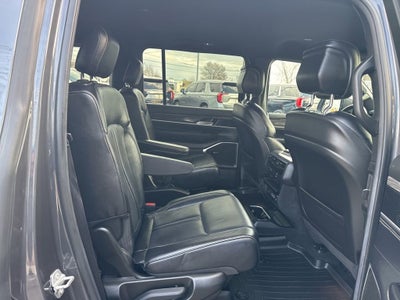 2022 Jeep Wagoneer Series III