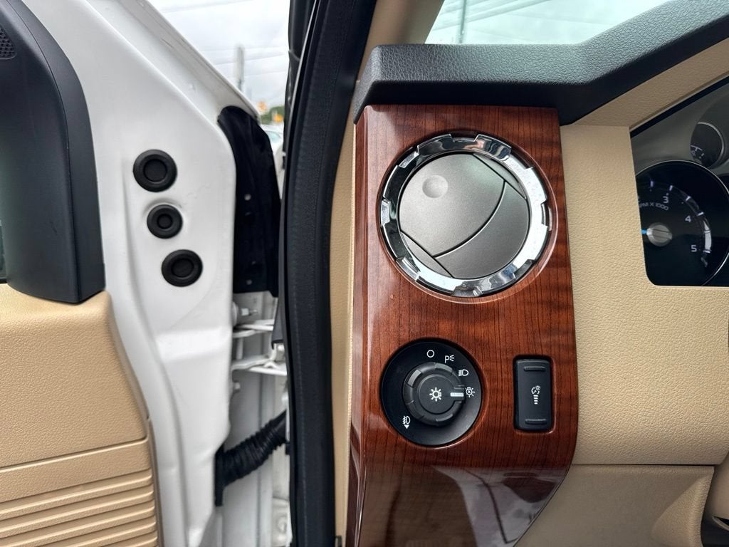 2016 Ford Super Duty F-250 SRW Lariat