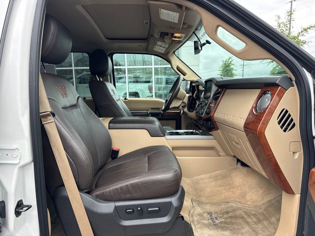 2016 Ford Super Duty F-250 SRW Lariat