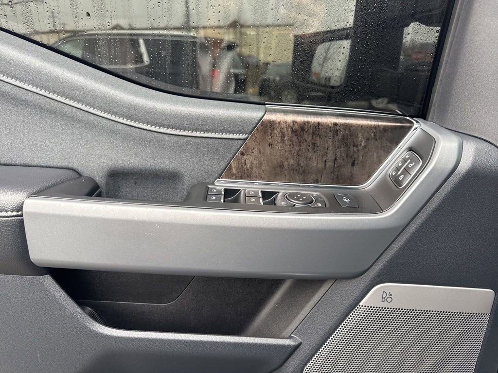 2024 Ford Super Duty F-450 DRW XL