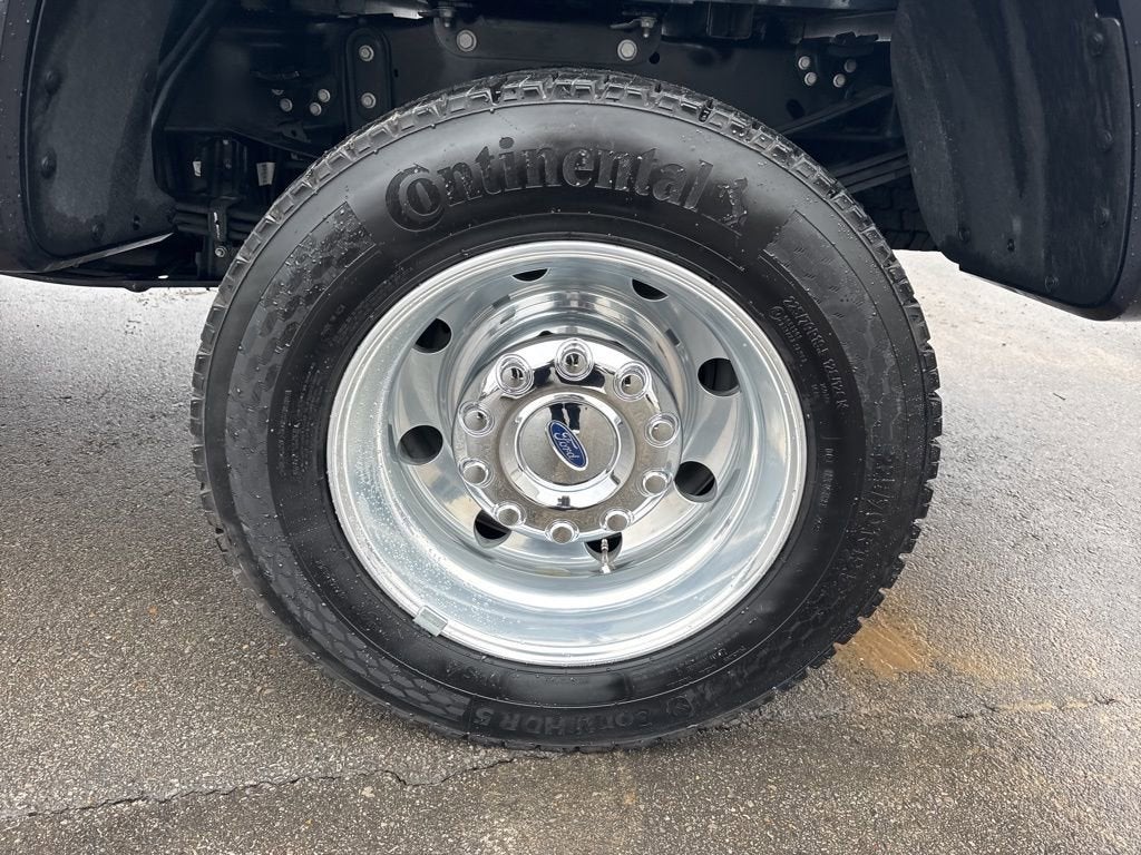 2024 Ford Super Duty F-450 DRW XL