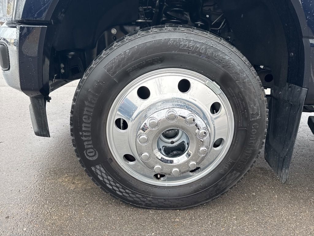2024 Ford Super Duty F-450 DRW XL