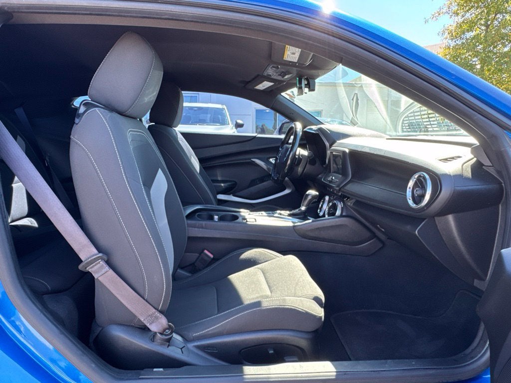 2017 Chevrolet Camaro 1LT
