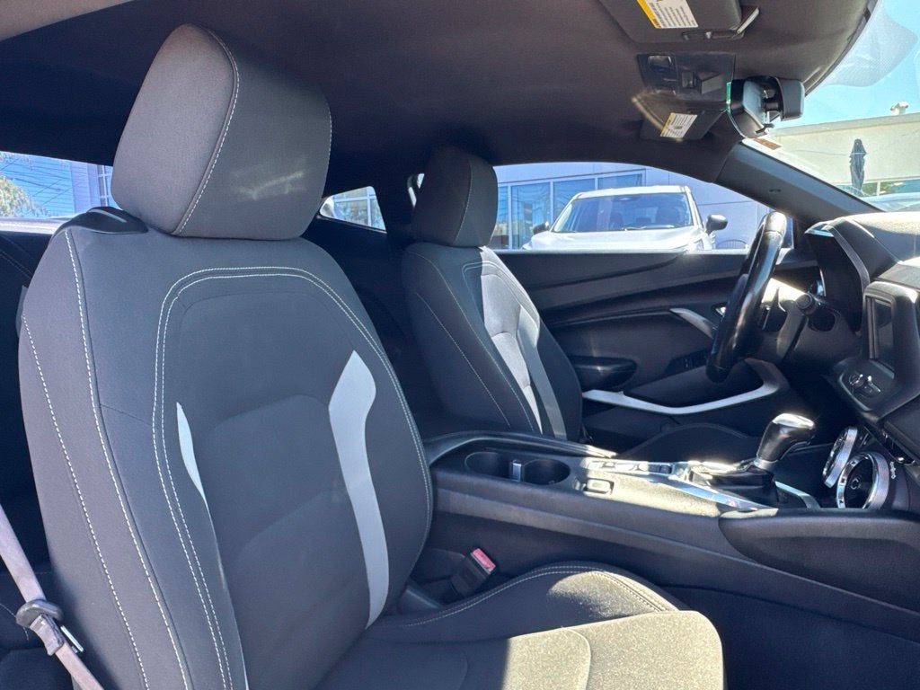 2017 Chevrolet Camaro 1LT