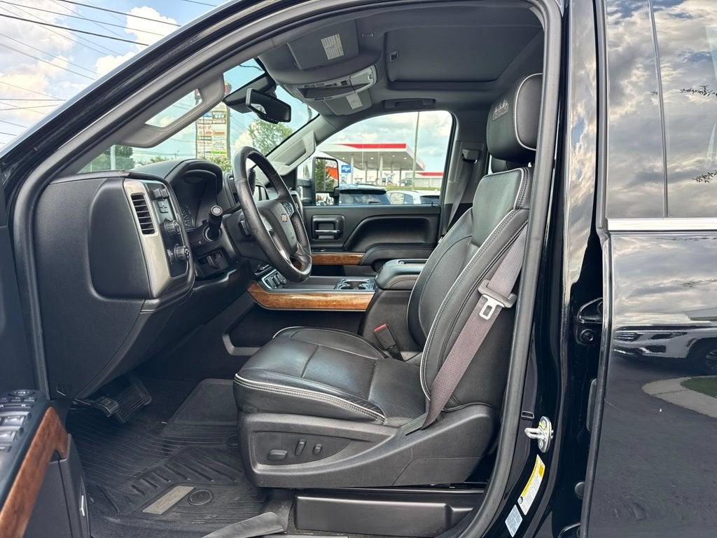 2017 Chevrolet Silverado 2500 HD High Country