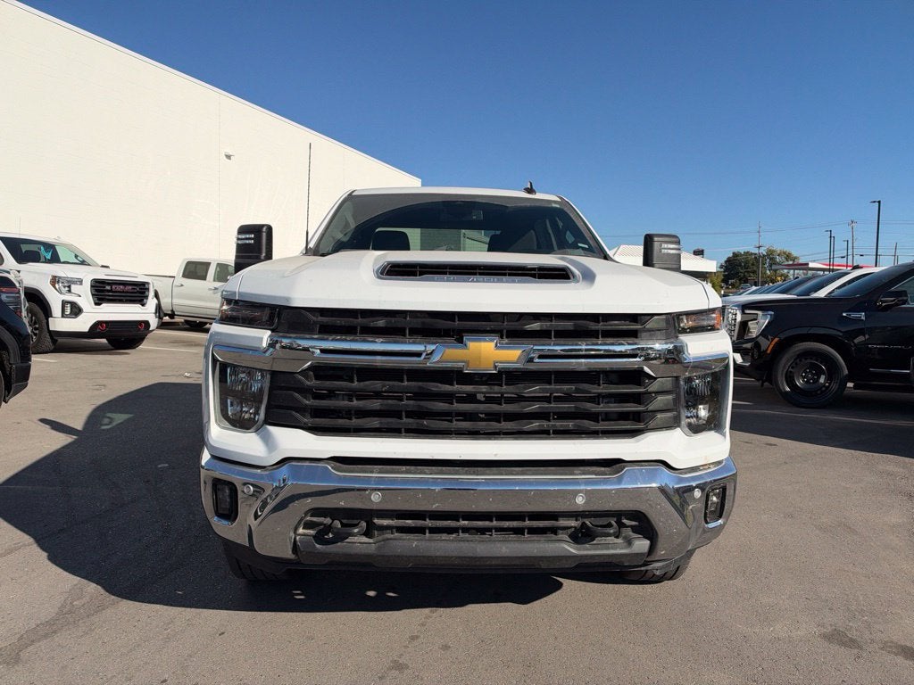 2025 Chevrolet Silverado 3500 HD LT
