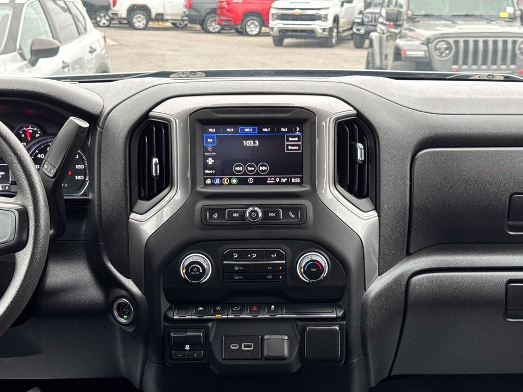 2024 Chevrolet Silverado 1500 Custom