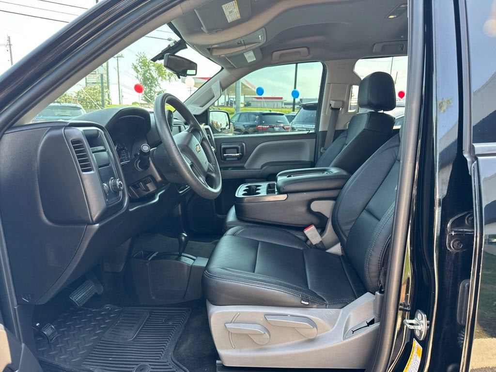 2018 Chevrolet Silverado 1500 Custom