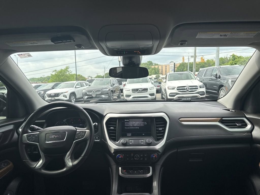 2023 GMC Acadia SLE