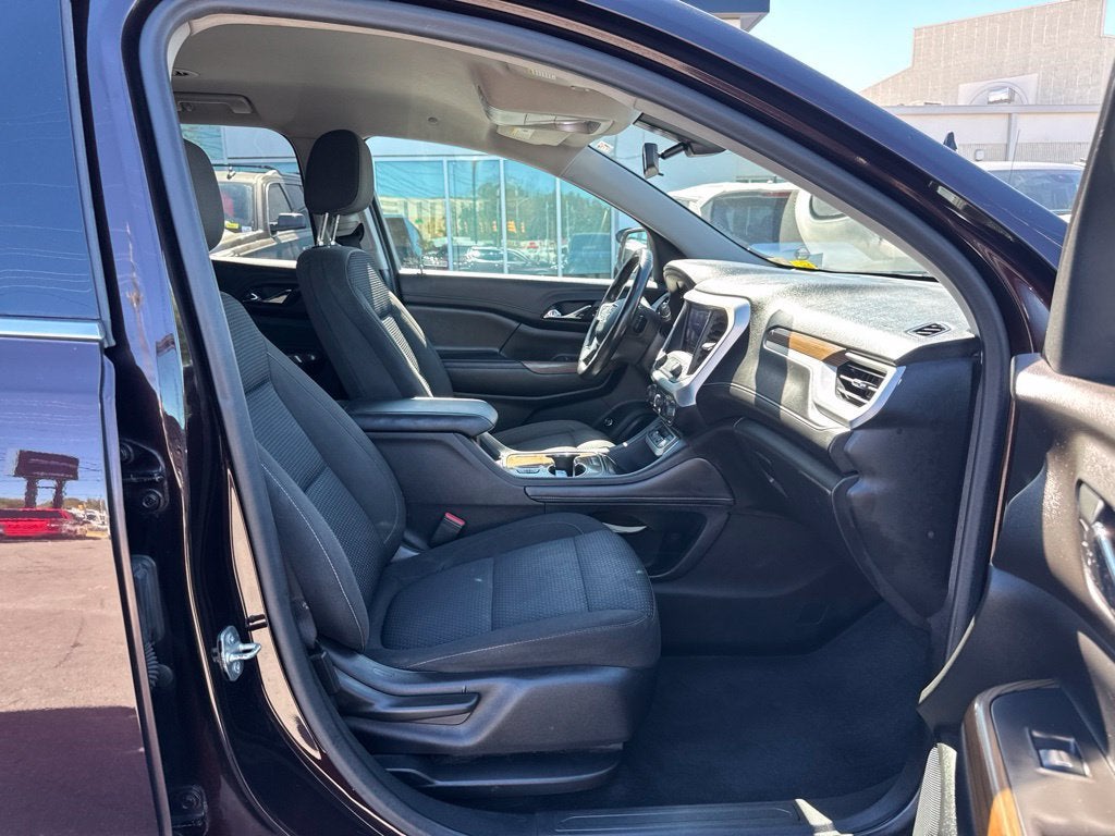 2020 GMC Acadia SLE