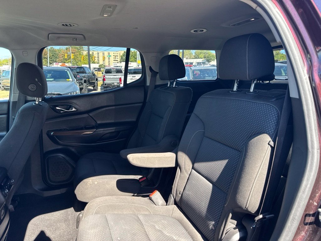 2020 GMC Acadia SLE