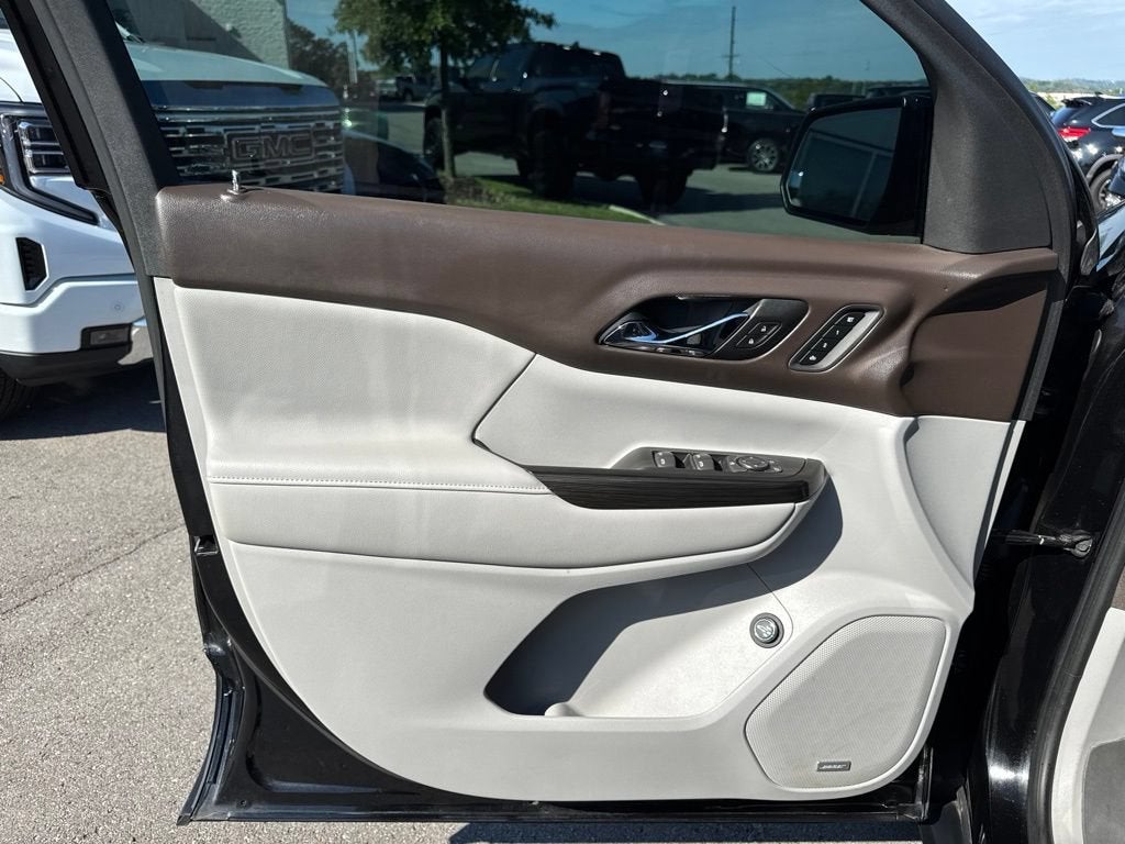 2018 GMC Acadia SLT