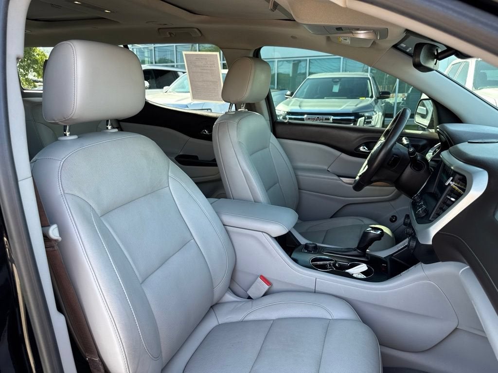 2018 GMC Acadia SLT