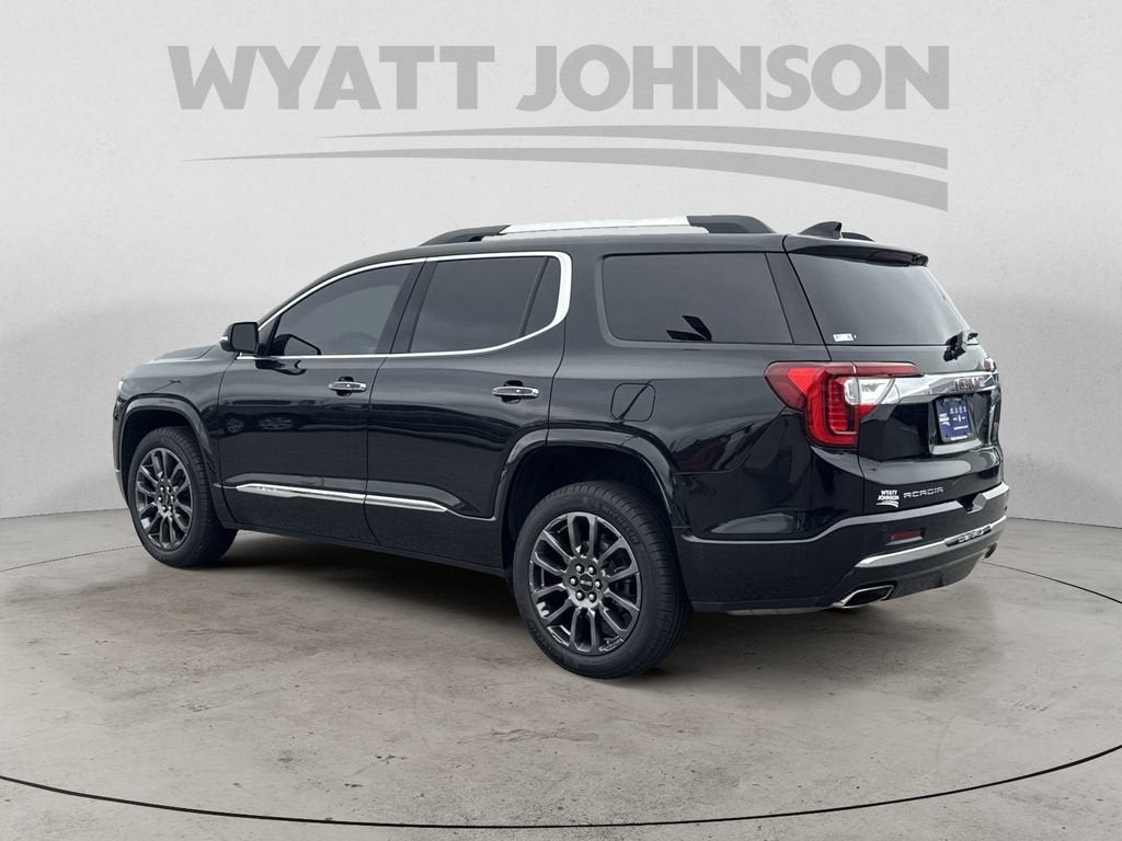 2023 GMC Acadia Denali