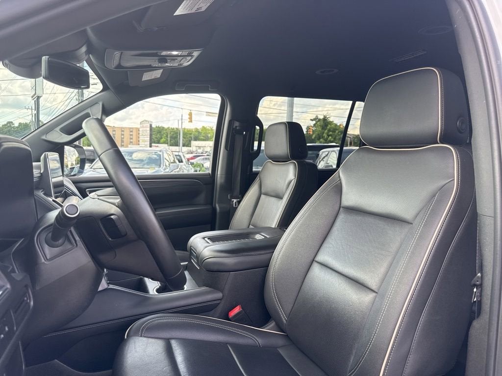 2024 GMC Yukon XL SLT