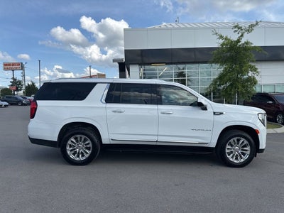 2024 GMC Yukon XL SLT