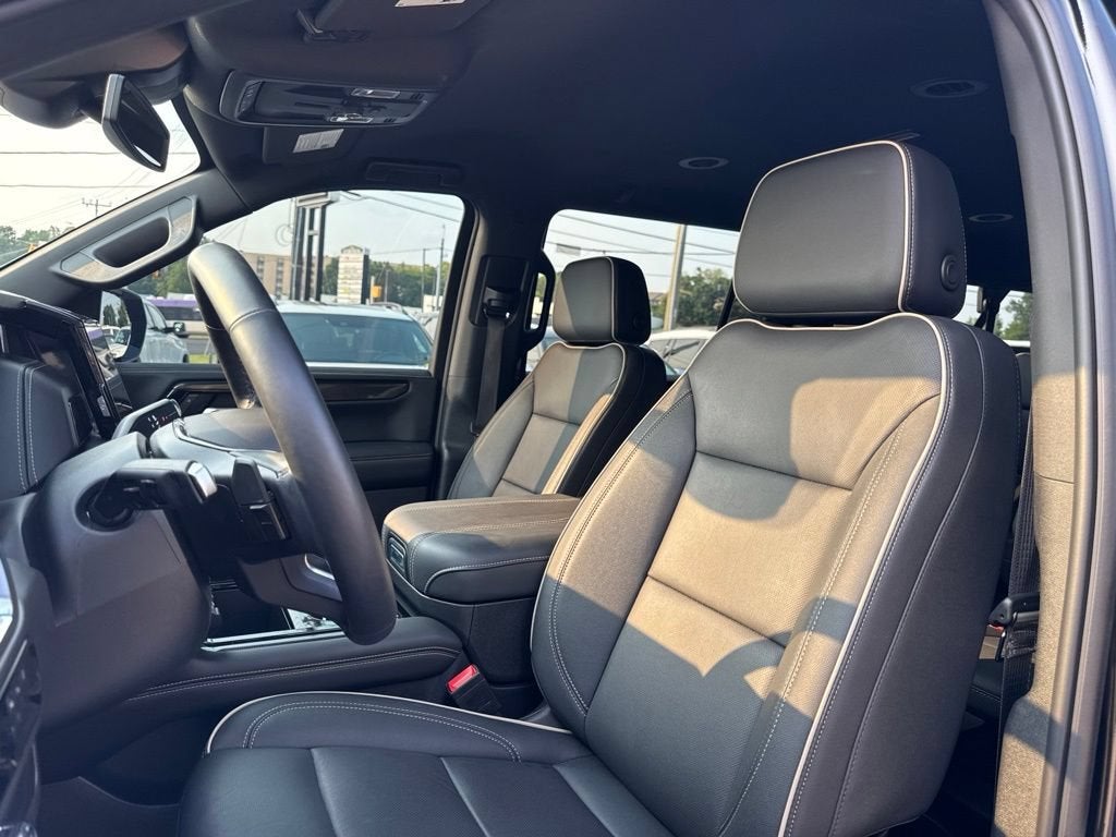 2025 GMC Yukon XL Elevation