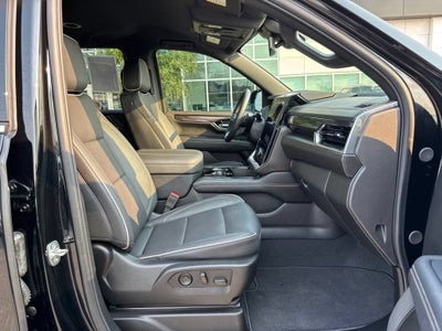 2025 GMC Yukon XL Elevation