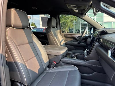 2025 GMC Yukon XL Elevation