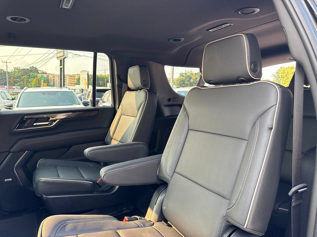 2025 GMC Yukon XL Elevation