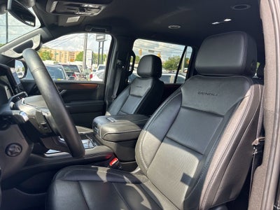 2025 GMC Yukon XL Denali